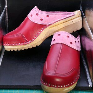 Sweedish Troentorp Da Vinci Style Clogs Size 9 Raspberry and Pink